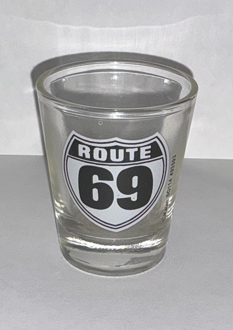 Different design shot cups