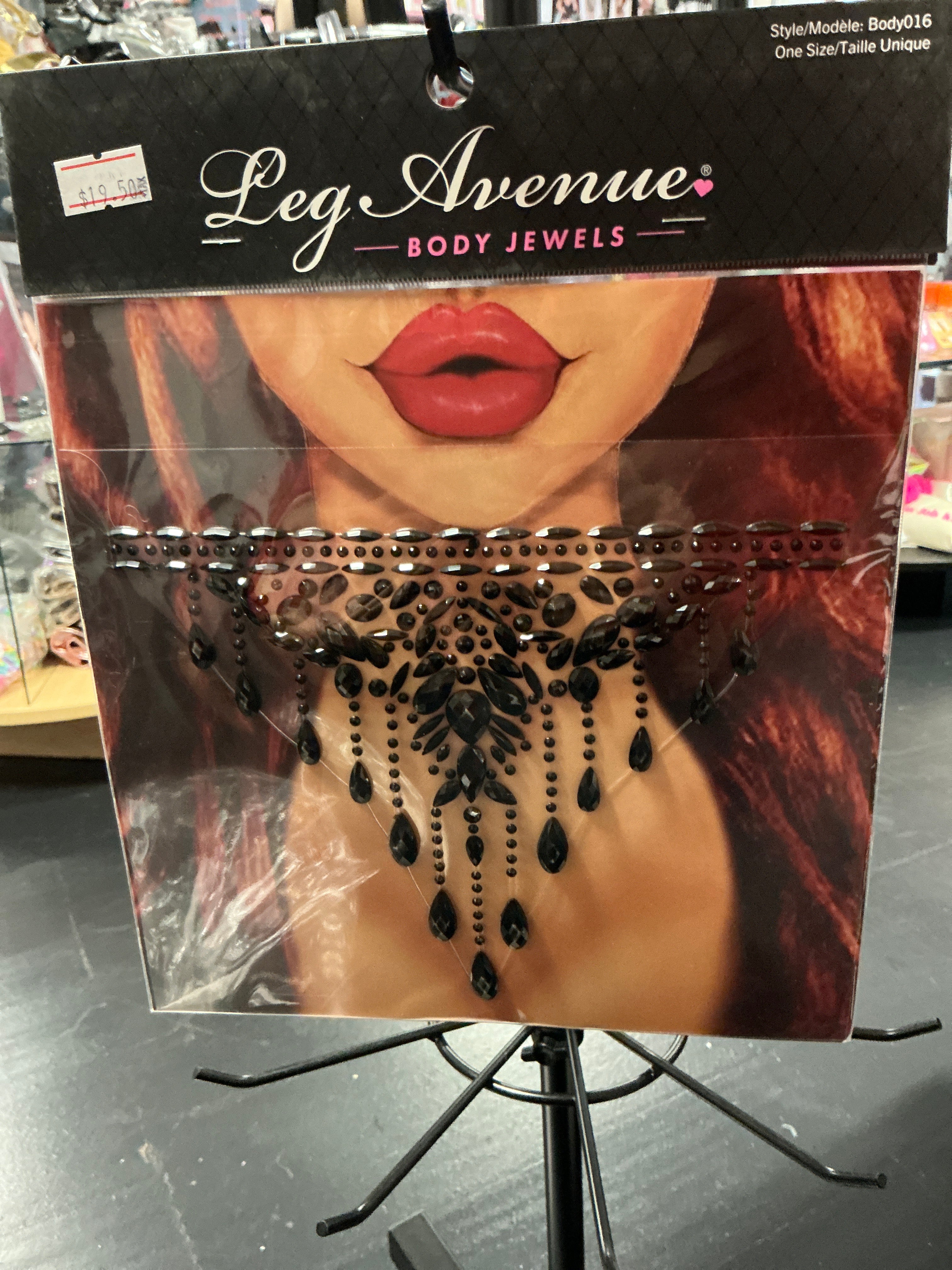 Black stickers, choker