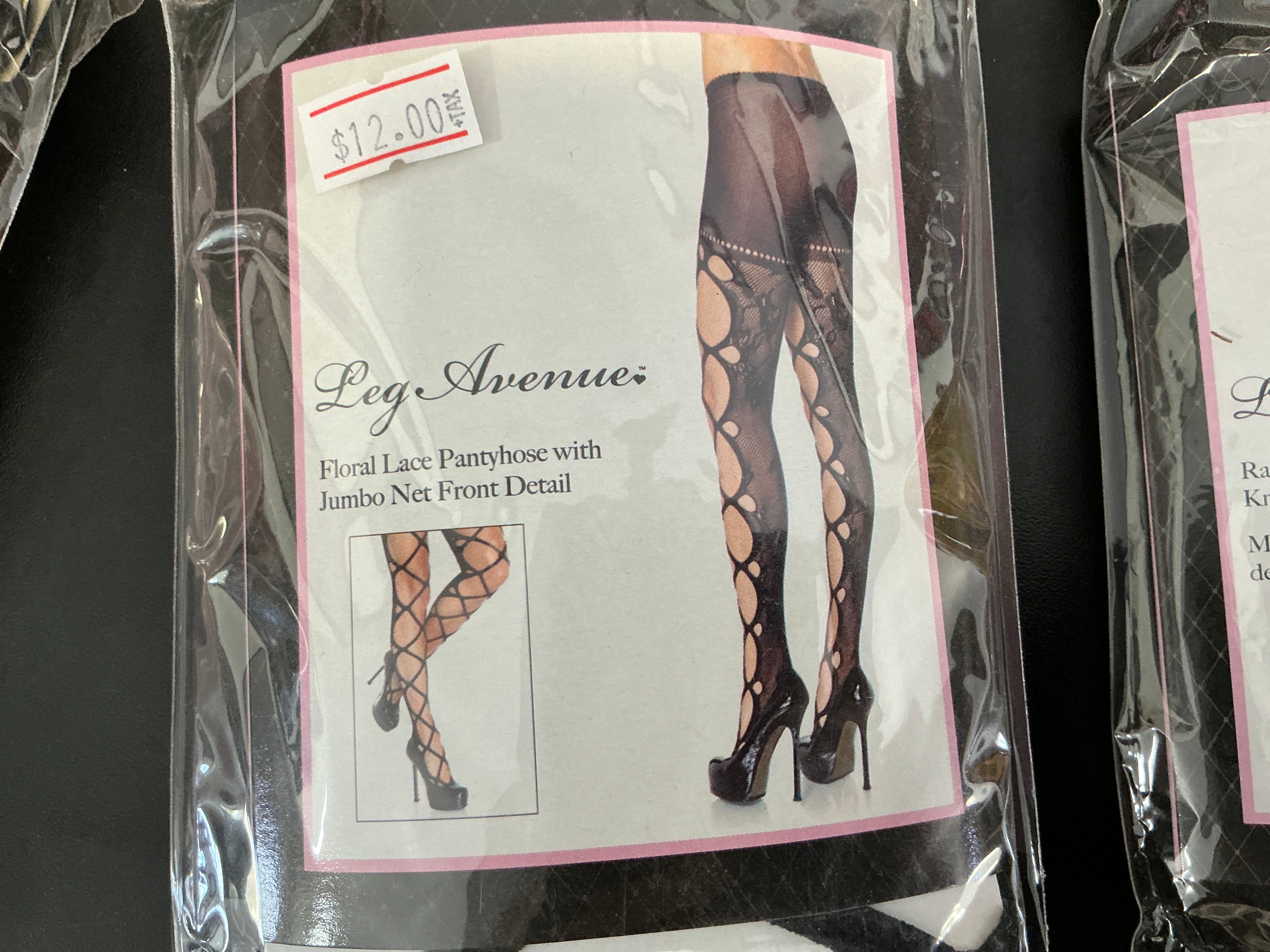 Floral lace pantyhose