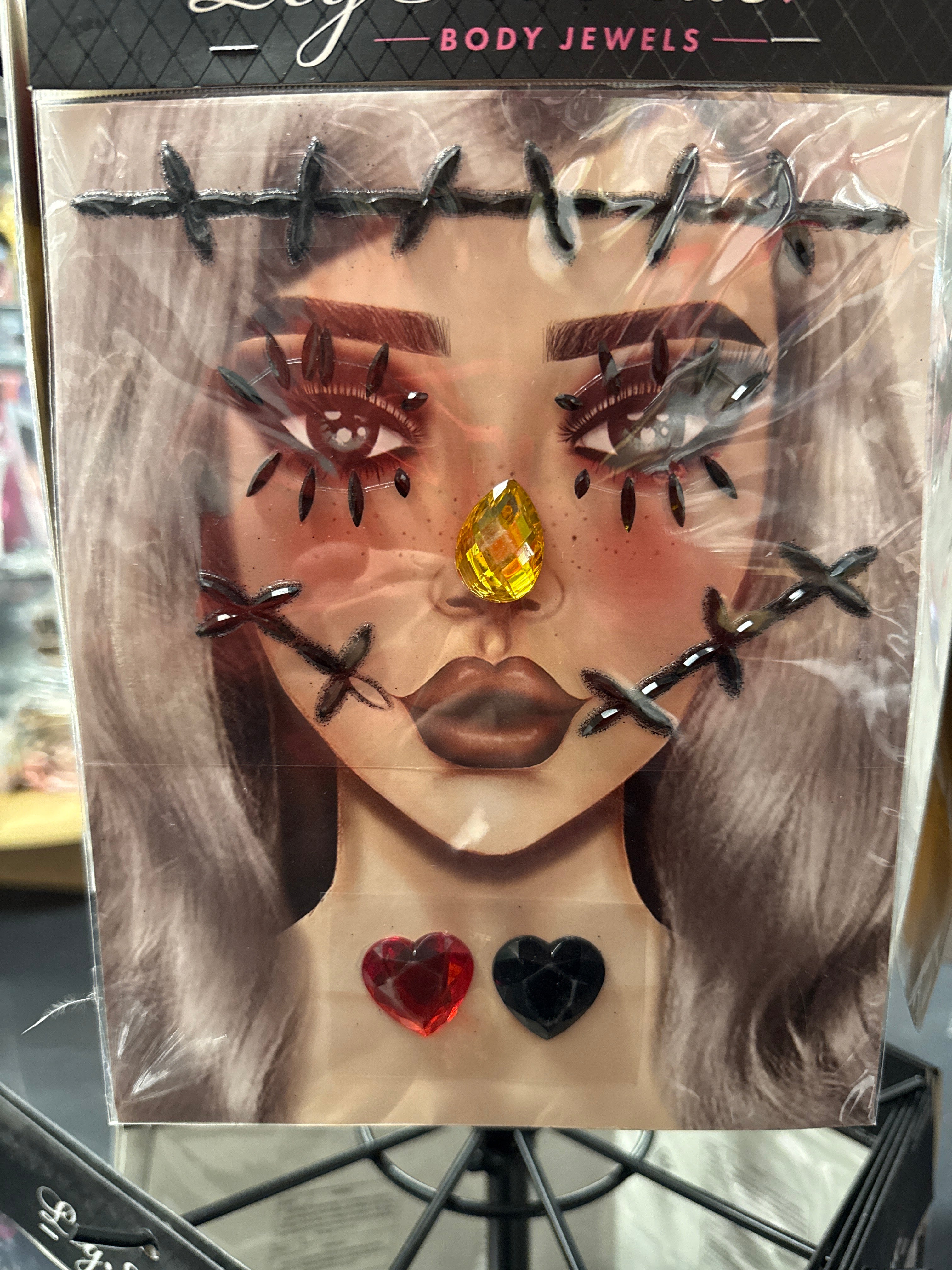 Scarecrow diamonds ￼￼￼