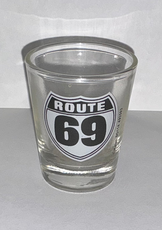 Different design shot cups