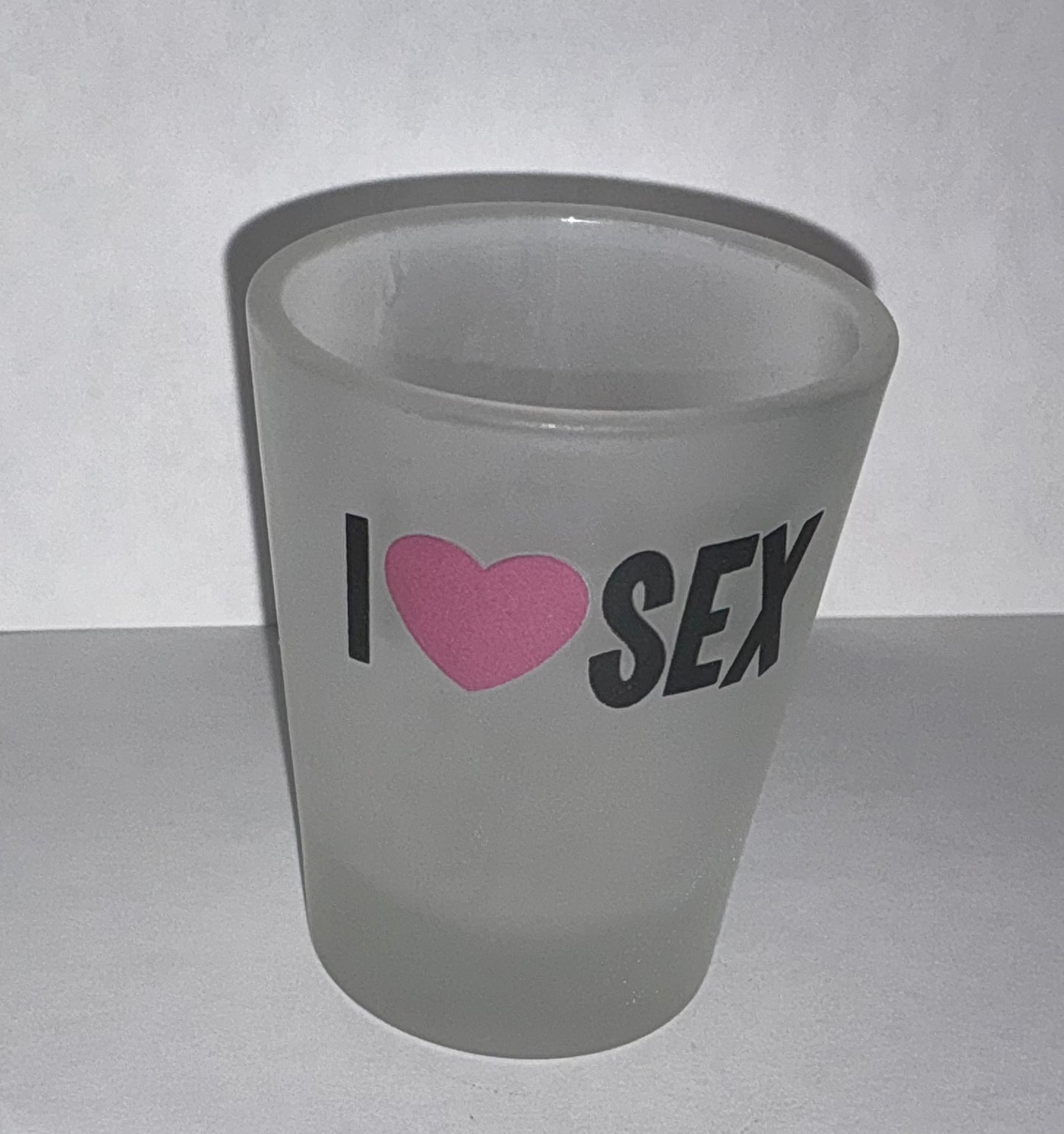 Different design shot cups