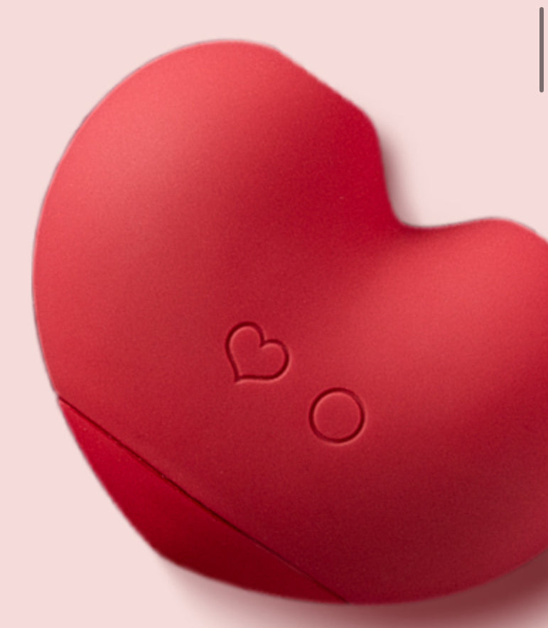 LOVE TOY
Clitoral Sucking & Tongue Licking